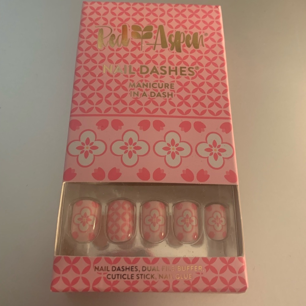 Brand New Red aspen nail dashes!